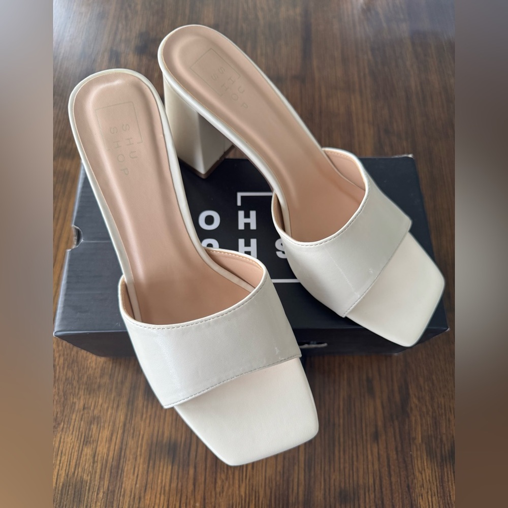 Elegant Cream Block Heel Mules